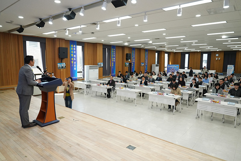 Ŭ���Ͻø� ����ũ���� �̹����� �������ϴ�